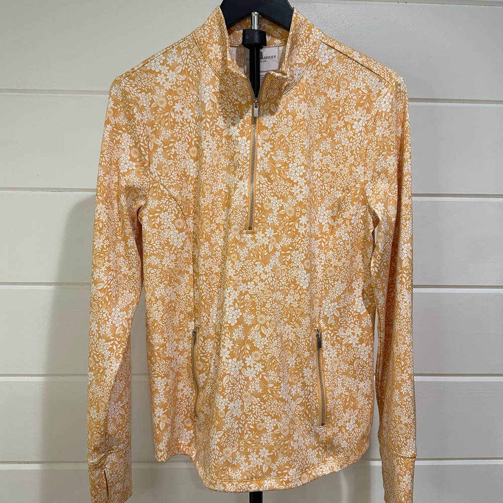 Laura Ashley Floral 1/4 Zip Long-sleeve. Size: Large - Ladies